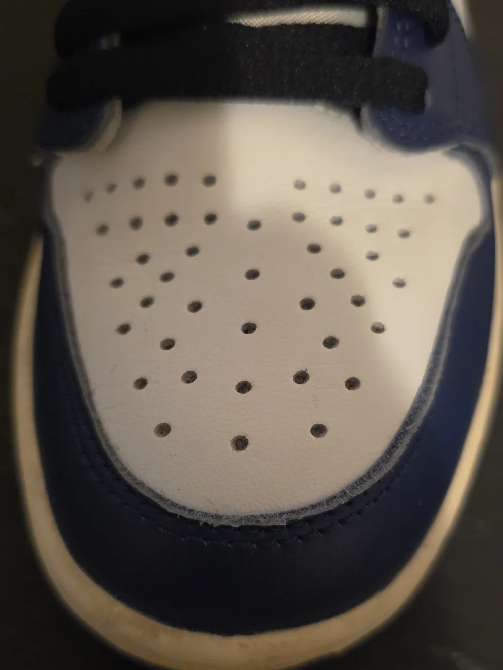 FOR SALE AIR JORDAN 1 RETRO HIGH OG 